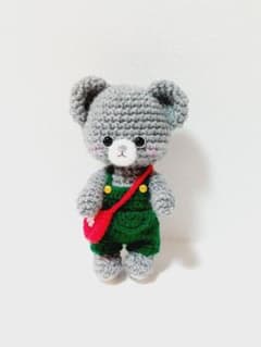 ハンドメイド　あみぐるみ　くま　テディベア　お洋服　バッグ付きのサムネイル