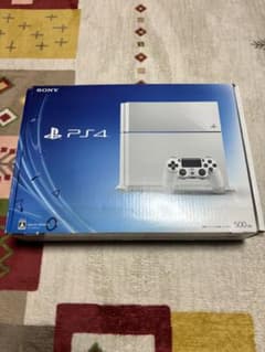 プレイステーション4 ホワイト 500GBのサムネイル