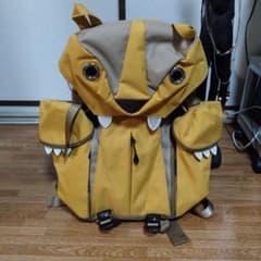 MORN CREATIONSビッグキャット リュック イエロー - メルカリ