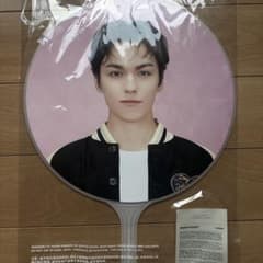 SEVENTEEN 2024 CARAT LAND ケレン うちわ バーノン - メルカリ