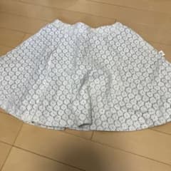 組曲  スカートのサムネイル