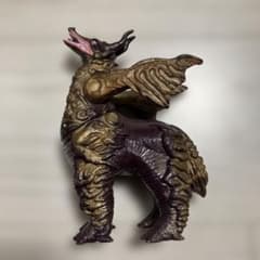 ドドンゴ　ソフビ　サンプル？中国バンダイ？ ドドンゴ ソフビ サンプル？中国バンダイ？ - メルカリ