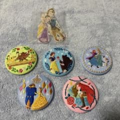 Disney 상품 정리 판매