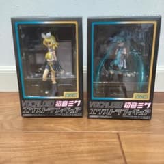 VOCALOID 初音ミク 鏡音リン エクストラ フィギュア 2種セット - メルカリ