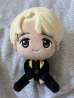 TinyTAN 이치 반 쿠지 Butter 지민 봉제 인형