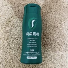 自然派clubサスティ 白髪用 利尻ヘアカラートリートメント ライトブラウンのサムネイル