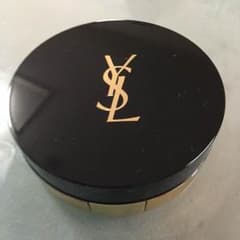 YSL ファンデーションのサムネイル