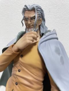 최종 ONE PIECE POP 명왕 실버스 레일리 피규어 완성품