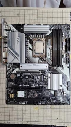 ASRock B760 PRO RS/CPU/WiFI/付 動作OKジャンク品 - メルカリ
