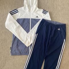 adidas レディース ジャージ 上下セット 花柄 - メルカリ