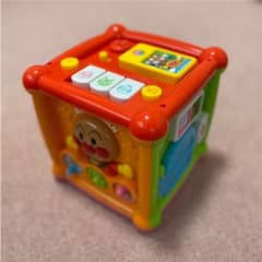アンパンマン　よくばりキューブ　知育玩具　クリスマスプレゼントのサムネイル