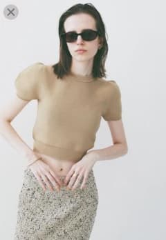 CLANE PUFF SLEEVE COMPACT KNIT TOPS ベージュ - メルカリ