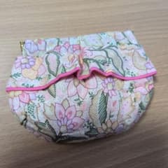 ハンドメイド がま口ポーチ 花柄 フリル付のサムネイル