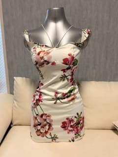 花柄 オフショルダー ミニドレス キャバドレスのサムネイル