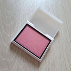 【新品未使用・開封済】エナモル mellow melting cheek 05のサムネイル