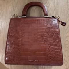 Charles &Keith バッグ ブラウン クロコ - メルカリ