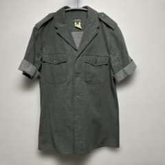 A.P.C. ミリタリー 半袖シャツ カーキ - メルカリ