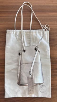 【再値下げ！】マルコ マージ【MARCO MASI】レザー 巾着ミニバッグのサムネイル