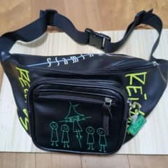 蜜*蜂様 米津玄師 majogari ボディバッグ ウエストポーチ ニンマリくん 