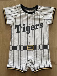 阪神タイガース ロンパース 70cmのサムネイル