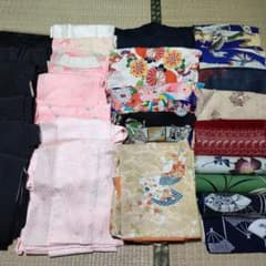 着物類 まとめ売り 大量処分 リメイク用のサムネイル