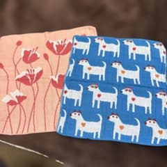 pocchi 今治タオル Couple DOG 3重ガーゼ　　ピンク花柄のサムネイル