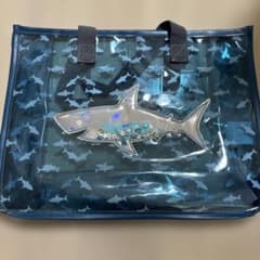 プールバックのサムネイル