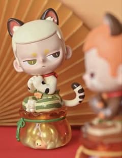 POPMART KUBO 招き猫 限定フィギュア - メルカリ