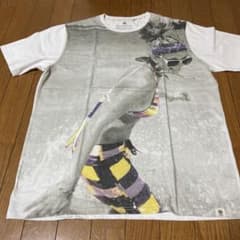 Tシャツのサムネイル