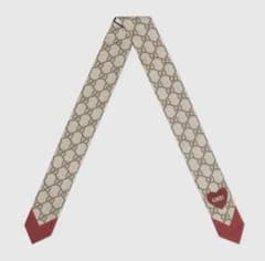【本日限定価格】GUCCI バレンタインスカーフ　ハート　ツイリー 本日限定価格】GUCCI バレンタインスカーフ ハート ツイリー - メルカリ