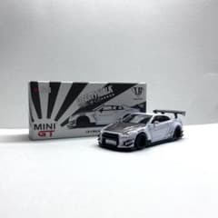 MINIGT LB★WORKS GT-R Whiteのサムネイル