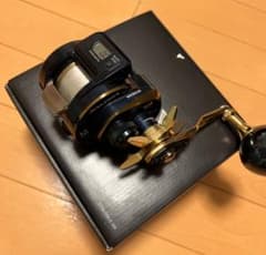 ダイワ ソルティガic300 右巻きのサムネイル