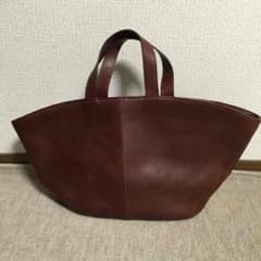 レゾリヴァード 牛革バケツ型バッグのサムネイル