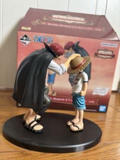 ワンピース シャンクス ルフィ フィギュアのサムネイル