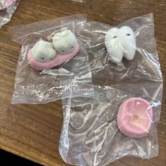 歯の形のフィギュアのサムネイル