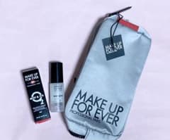 【さららん様 専用】MAKE UP FOREVER   フィックスミスト／ポーチのサムネイル