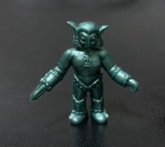 ウルトラ怪獣消しゴム マグマ星人（グリーンメタリック）ポピー 希少