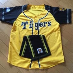 阪神タイガース 限定ユニフォームのサムネイル
