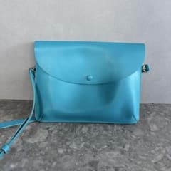 美品★ ANNAK ダブルフェイスカラーレザー 薄マチショルダー2WAYバッグのサムネイル