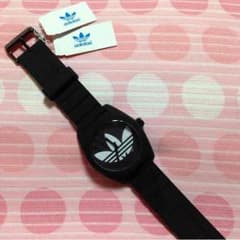 はやと様専用！ adidasの時計のサムネイル