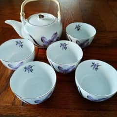 【其泉作 有田焼】急須と湯呑み5客セット （完全未使用） 未使用】有田焼 西山 急須と湯呑み5客セットの通販 by