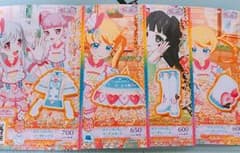 プリチャン ホイップいちごソーダコーデのサムネイル