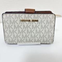 MICHAEL KORS 二つ折り財布 モノグラムのサムネイル