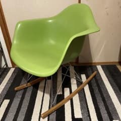 イームズ FRP製 ロッキングチェア 黄緑リプロダクト 県内お届可能 イームズ FRP製 ロッキングチェア 黄緑リプロダクト 県内お届可能