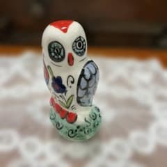 フクロウ 陶器 置物 ハンドペイント - メルカリ