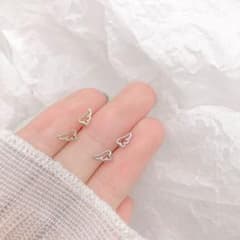 1098 ୨୧天使の羽　ウイング　ミニピアス୨୧のサムネイル