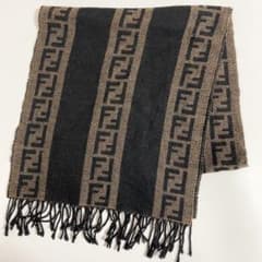 FENDI フェンディ ロゴ マフラー ズッカ柄 ブラウン 美品 - メルカリ