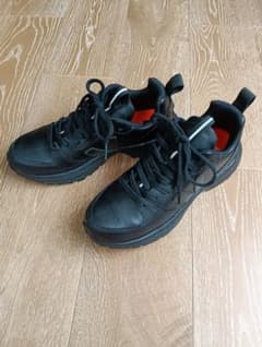 極美品 VEJA VENTURI 厚底スニーカー 39 25cm 黒 ヴェジャのサムネイル