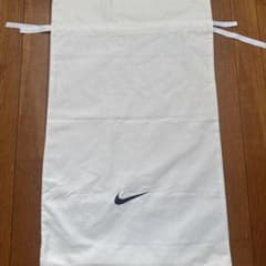 NIKE 巾着袋 ホワイトのサムネイル