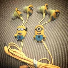 ミニオン♡イヤホン 左のサムネイル